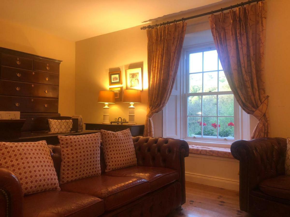 The Old Coach House Hotel Avoca Esterno foto